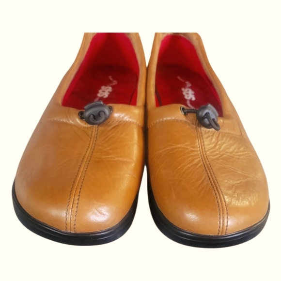 SAS Women's Funk Active Slip On Flexible Tan Leather Loafers Red Interior 8 1/2M - Picture 4 of 9